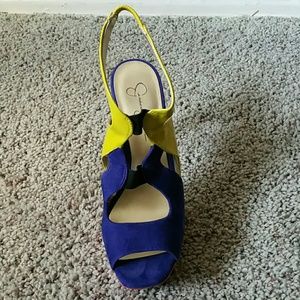 Jessica Simpson Multi- colored shoe