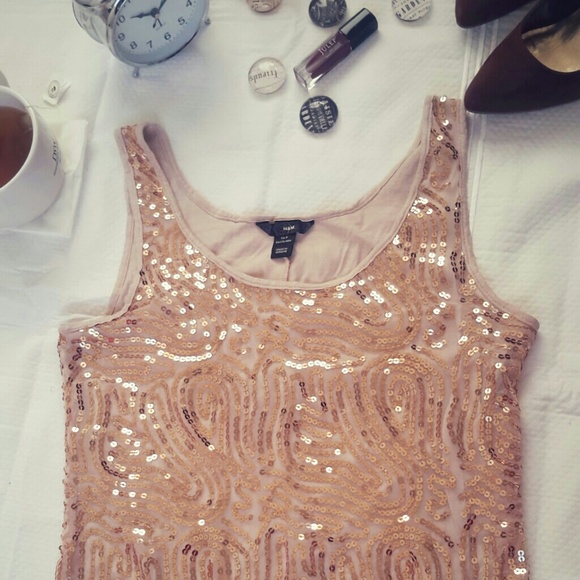 Host Pick! Sequin tank top: SOLD - Picture 2 of 3