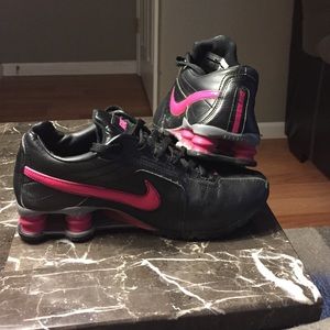 Nike shocks