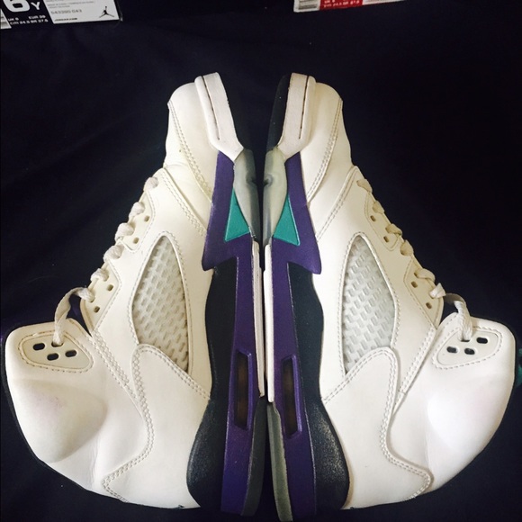Grape 5s - Picture 2 of 4