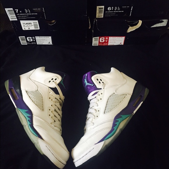 Grape 5s - Picture 3 of 4