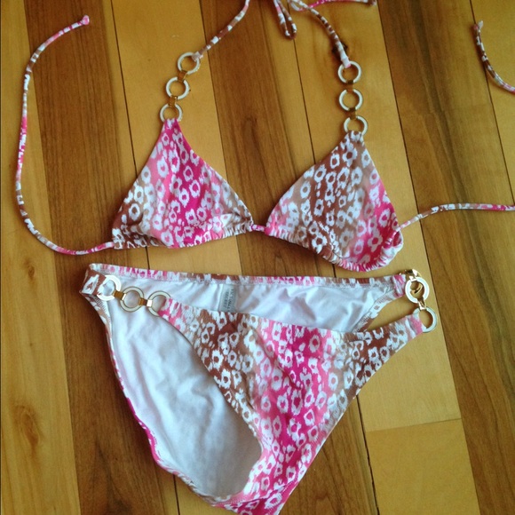 Victoria's Secret bikini