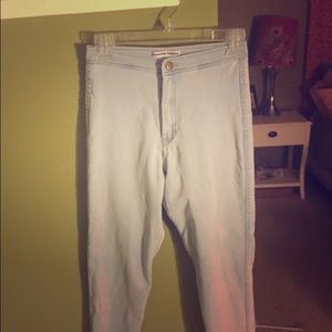 ***SOLD*** American apparel easy jeans!