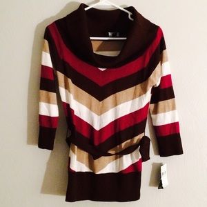 IZ Byer NWT Scoop Neck Sweater  - Medium