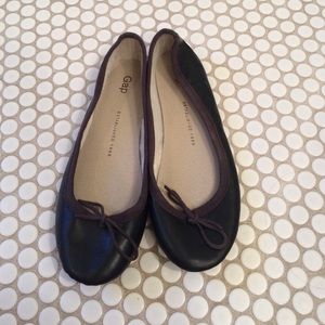 Gap ballet flats