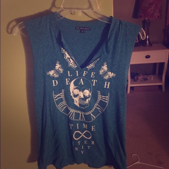 **SOLD** Urban outfitters