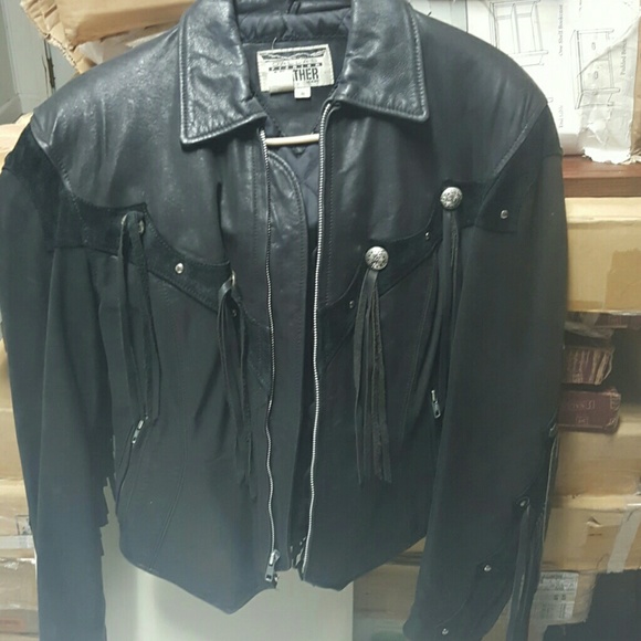 Leather jacket - Picture 2 of 3