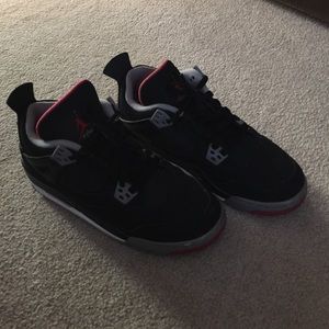 Jordan Retro 4
