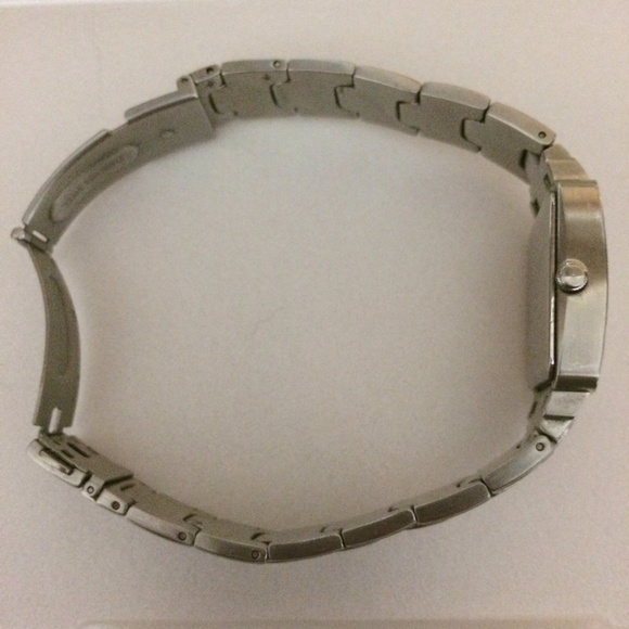 Kenneth Cole Watch - Picture 4 of 4