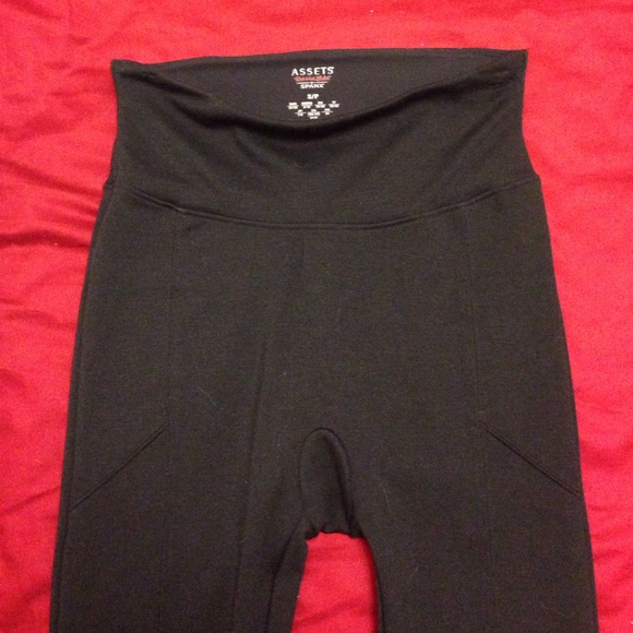NWT SPANX leggings size small!
