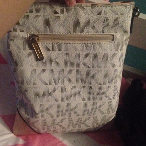 Extra Pics - Picture 2 of 2