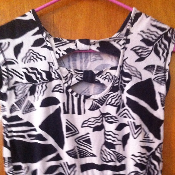 Girls Black and White Forever 21 romper - Picture 3 of 4