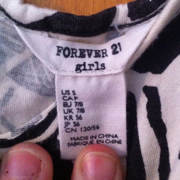 Girls Black and White Forever 21 romper - Picture 4 of 4