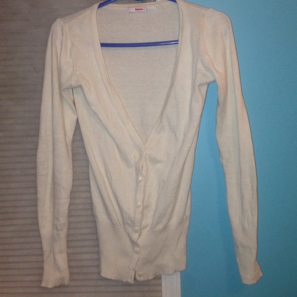 Cute cream cardigan