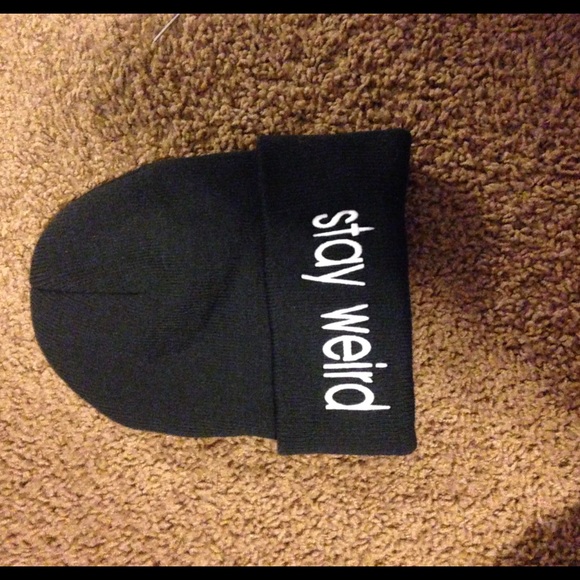 Brandy Melville 'stay weird' beanie