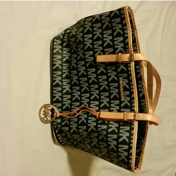 Michael Kors black and grey handbag