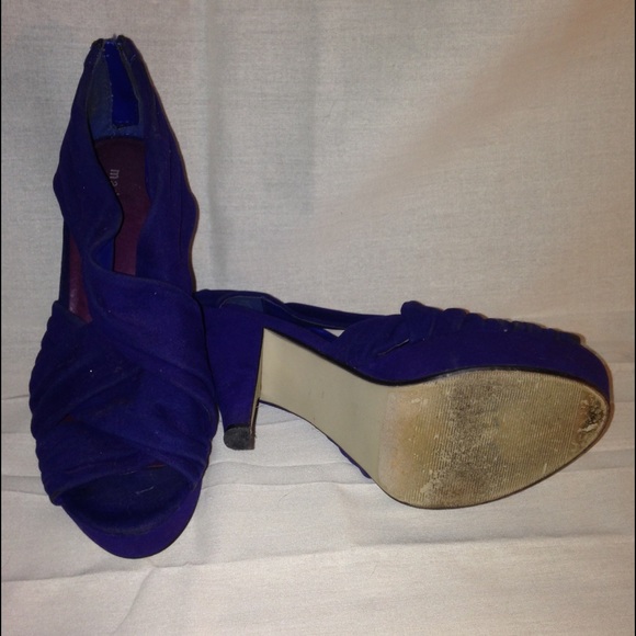 Blue heels - Picture 4 of 4