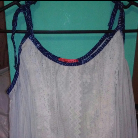 Spaghetti strap