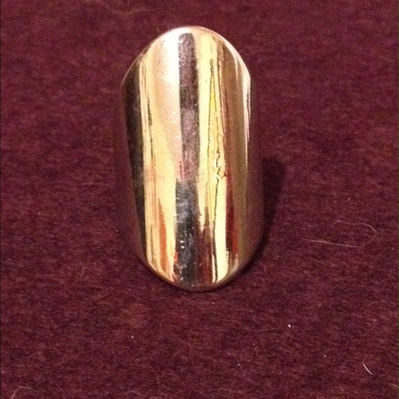 Ring - Picture 2 of 3