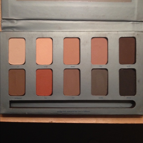 Stila in the know palette