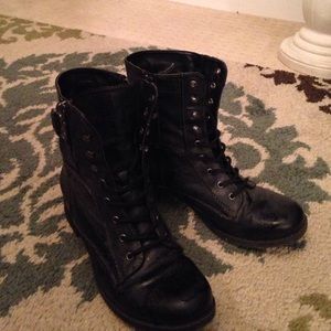 Guess Combat Boots