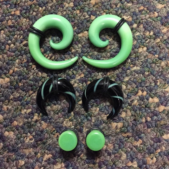 3 pair glass plug and pincher set