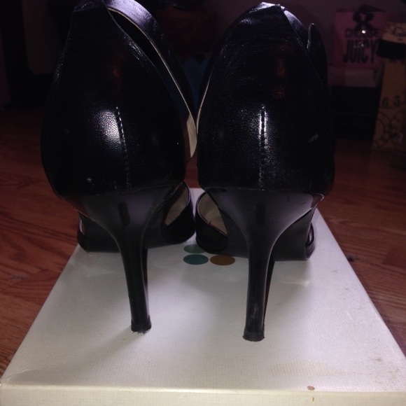 BCBG SHOES