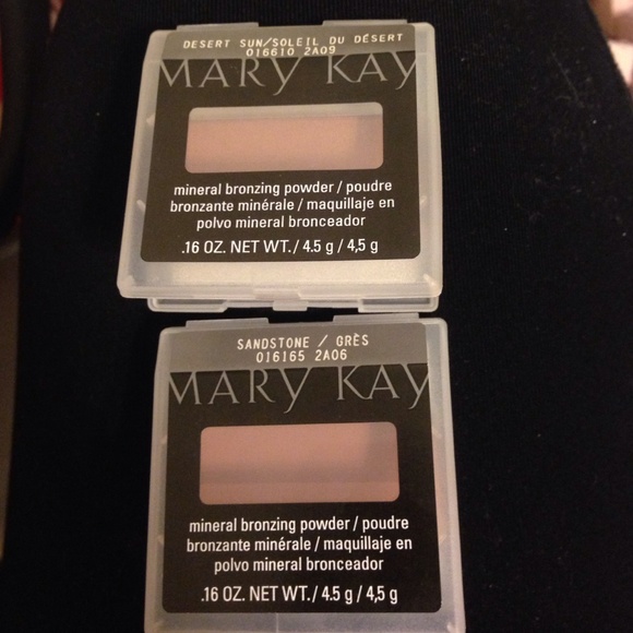Mary Kay Bronzer Duo for fair medium skin tones