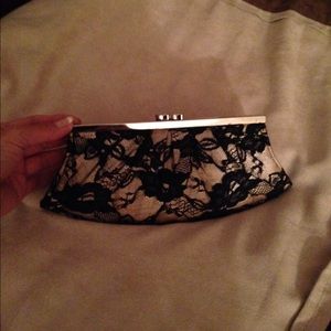 Lace Clutch