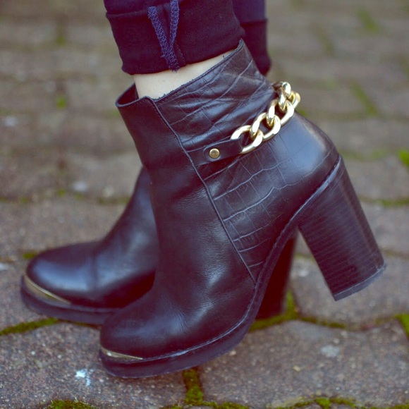 NEW TOPSHOP boots!💁💕🌹🌹 - Picture 1 of 4