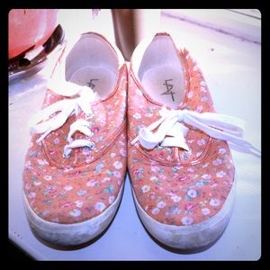 Floral sneakers!