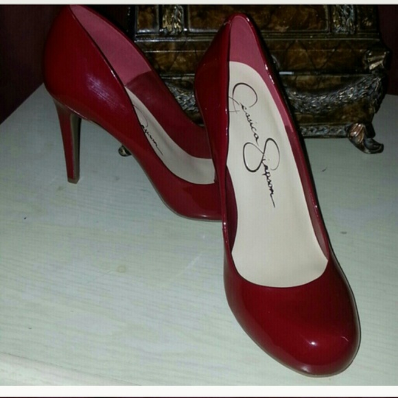 Red Shoes. Jessica Simpson