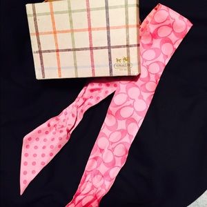 Authentic Coach headband/scarf💕