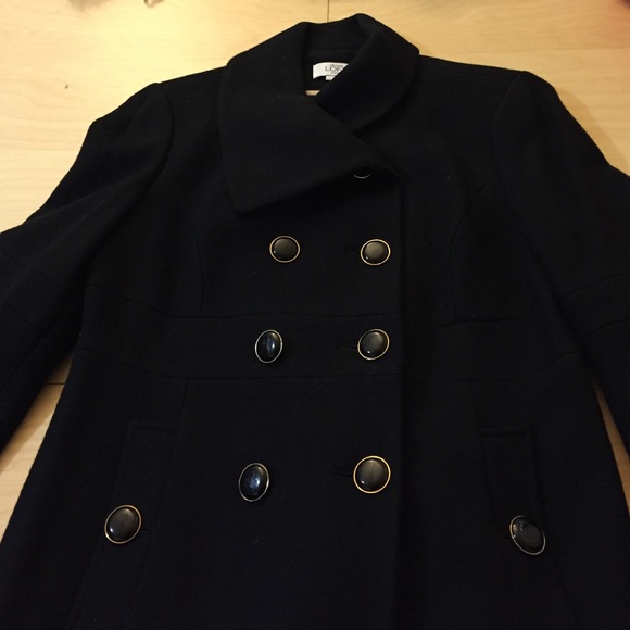 🌷HP🌷 Black Peacoat with Trumpet Sleeves - Picture 3 of 4
