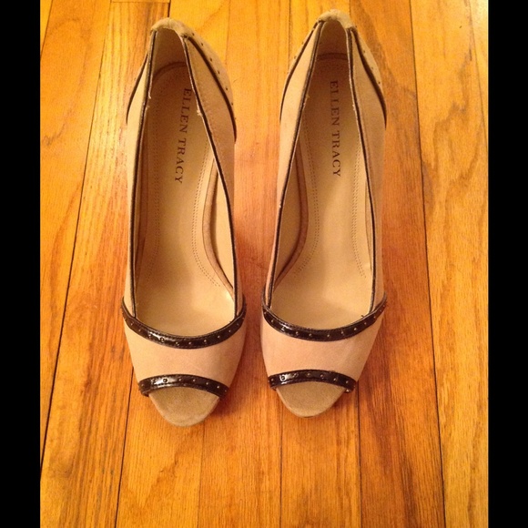 Ellen Tracy Suede Peep Toe Pumps
