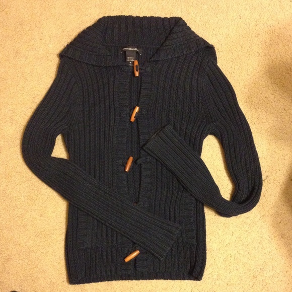 Abercrombie and Fitch Navy Blue Cable Knit Sweater