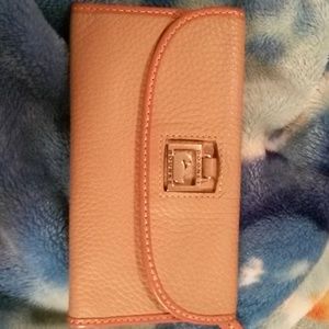 Dooney & Bourke