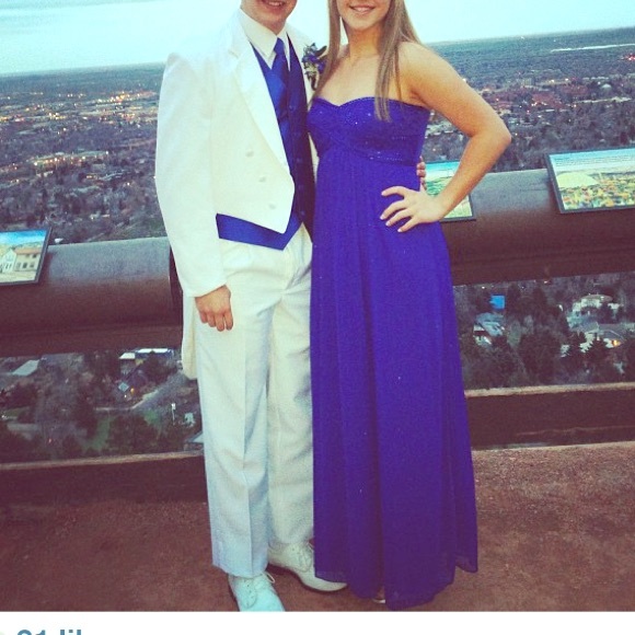 Blue prom dress