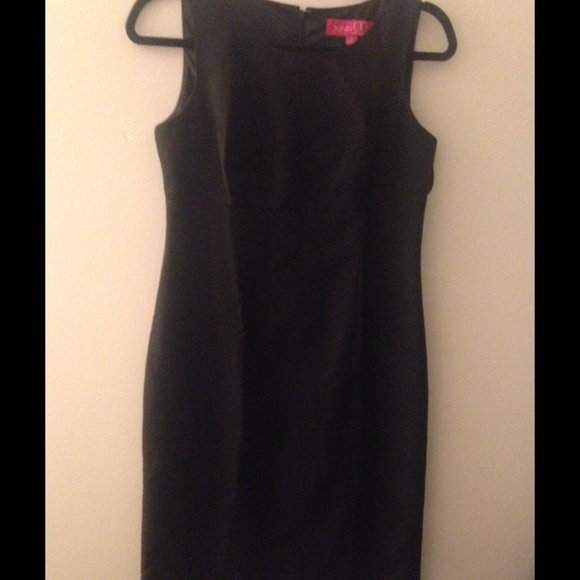 💥Last Chance💥Black sheath dress