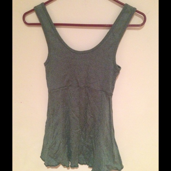 Cute green-silvery tank