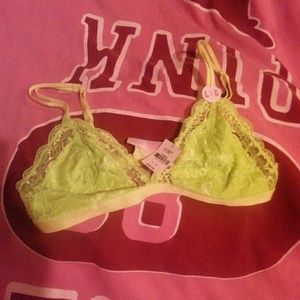 VICTORIAS SECRET PINK BRALETTE