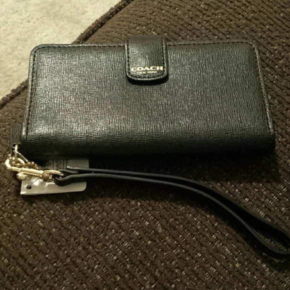 Brand new Coach wallet/wrislet