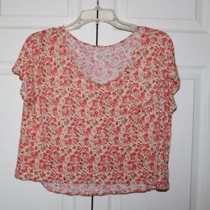 Fun floral crop top!