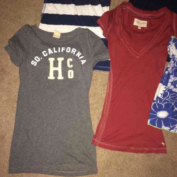 Bundle of 3 shirts! - Picture 2 of 4