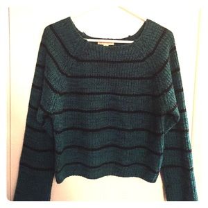 Comfy Long Sleeved Woven Striped Sweater