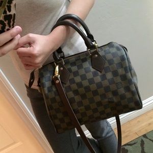 SOLD SOLD SOLD AUTHENTIC LOUIS VUITTON SPEEDY 25