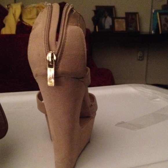 Summer shoes - Picture 4 of 4