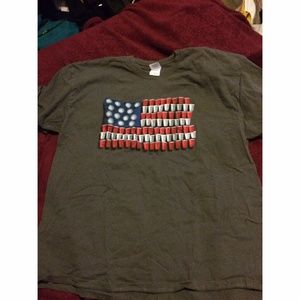 XL funny beer pong patriotic t-shirt