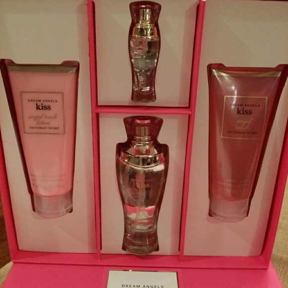 Victoria's Secret Dream Angels Kiss Box Set