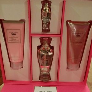 Victoria's Secret Dream Angels Kiss Box Set
